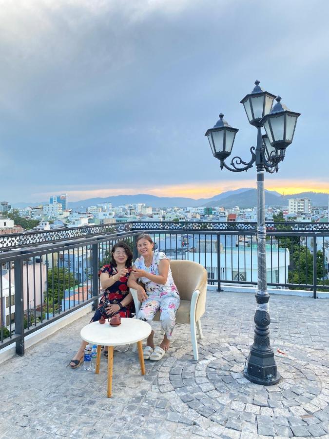 Goodtech Luxury Hotel & Apartment ダナン市 エクステリア 写真